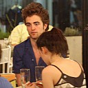 kristen-rolling-joint-5