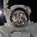 Aki_Hoshide_takesself-portrait_outside_ISS_964x640
