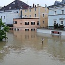 hochwasser-passau-montag-100~_v-image512_-6a0b0d9618fb94fd9ee05a84a1099a13ec9d3321